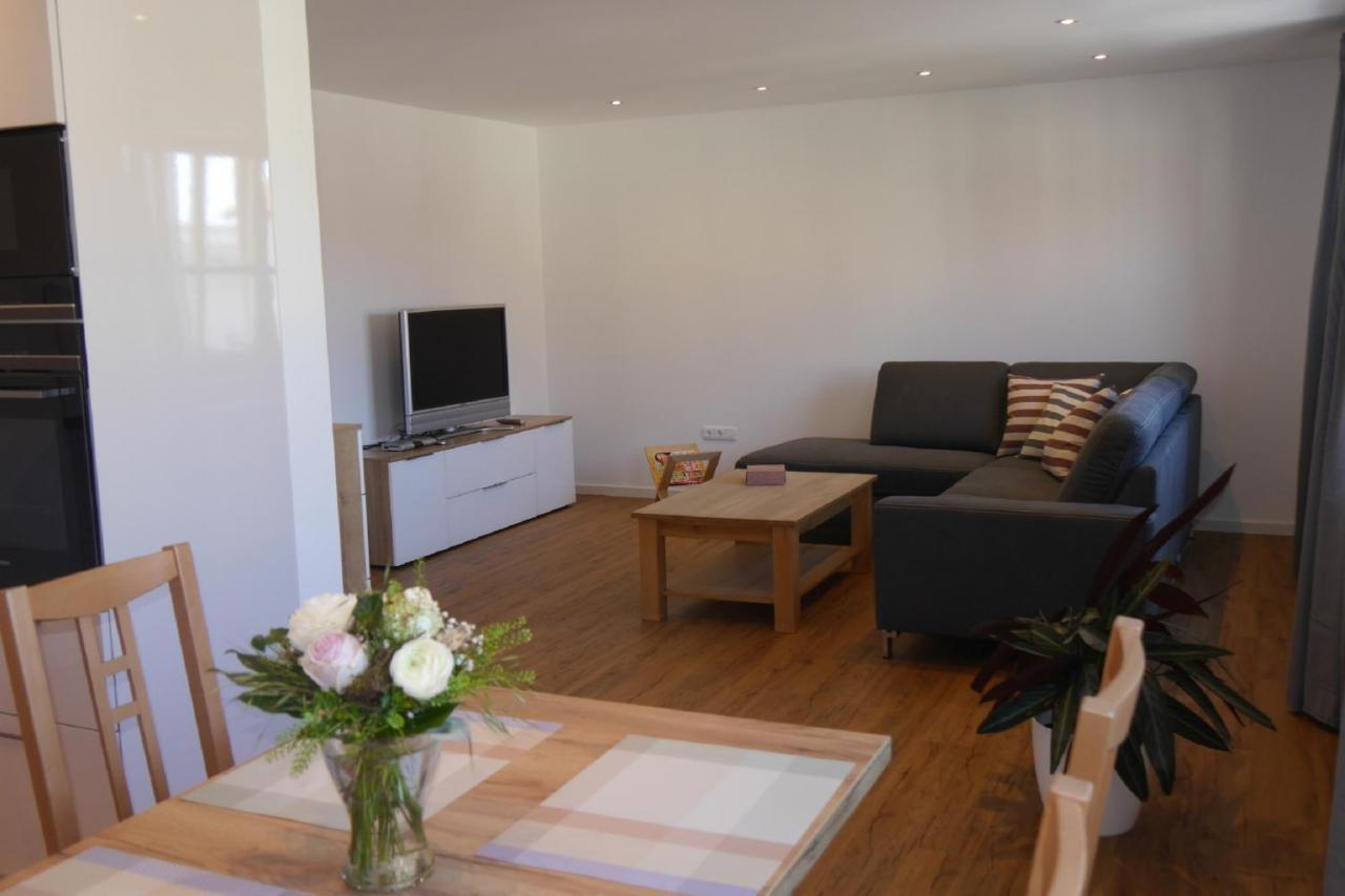 Ferienwohnung Rosenberger Kolitzheim Экстерьер фото